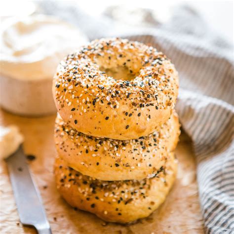 how to make everything bagel.